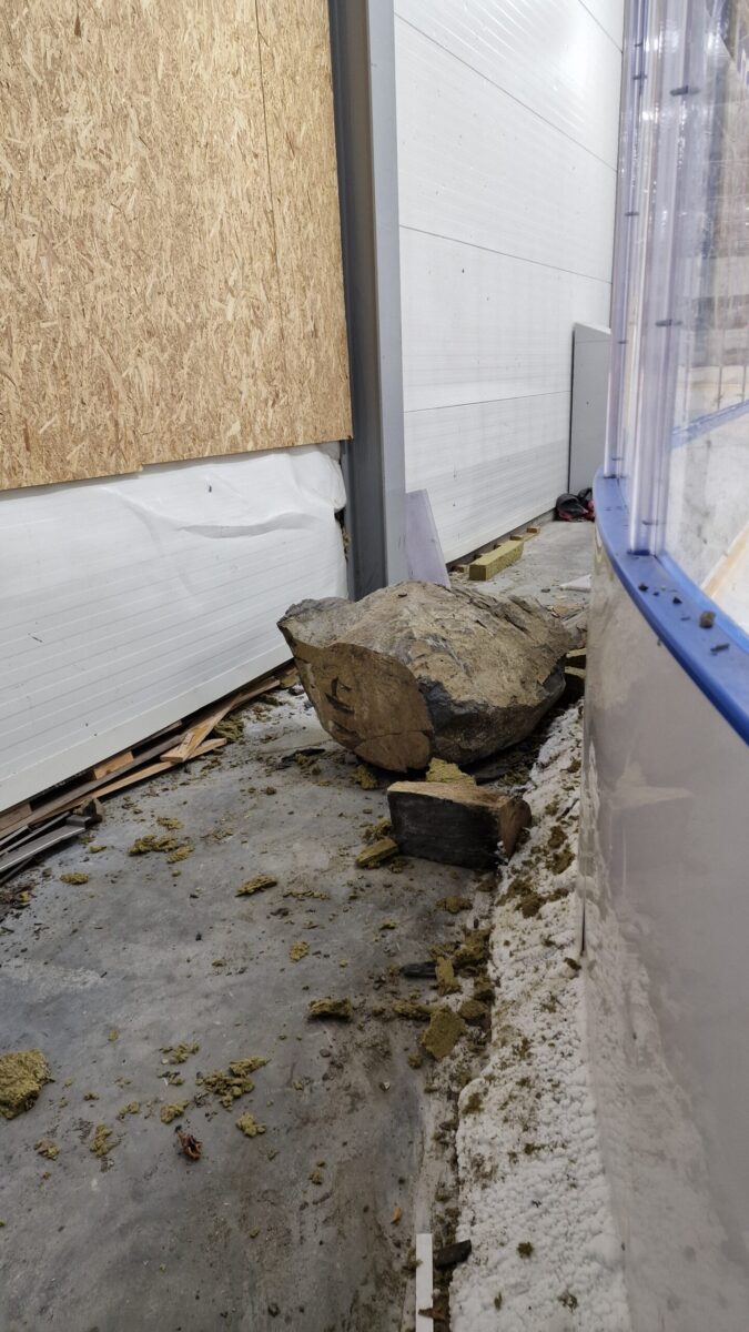 Jar Isforum – Veggreperasjon (2023) — Jar Isforum vegg 2023